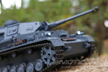 Load image into Gallery viewer, Heng Long German Panzer IV (F2 Type) Professional Edition 1/16 Scale Medium Tank - RTR