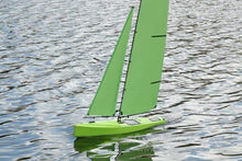 Load image into Gallery viewer, Bancroft RG65 Quickfire 650mm (26&quot;) Racing Sailboat - RTR
