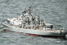 Load image into Gallery viewer, Bancroft USS Missouri 1/150 Scale 1800mm (70.8&quot;) USA Battleship - RTR
